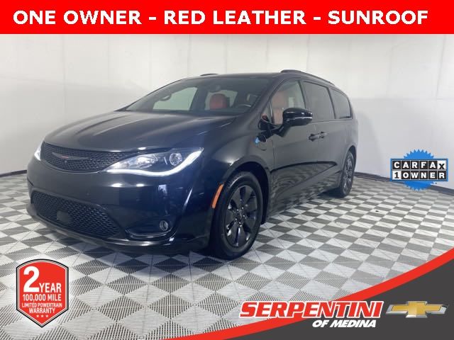 2020 Chrysler Pacifica Hybrid Red S