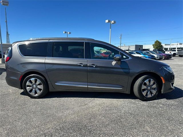 2020 Chrysler Pacifica Hybrid Limited