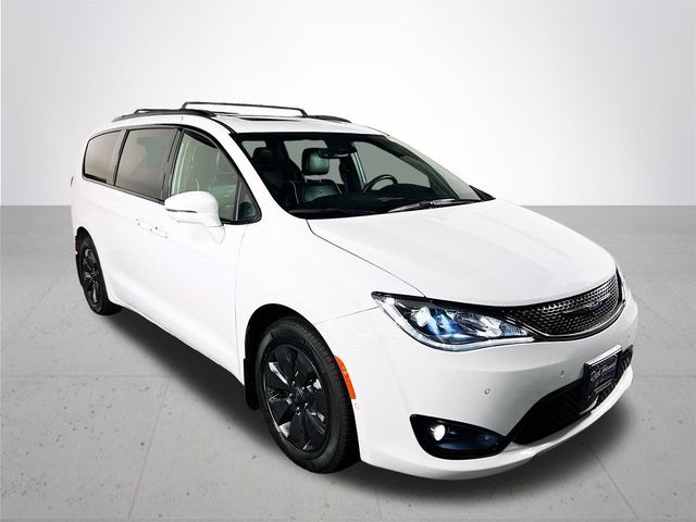 2020 Chrysler Pacifica Hybrid Limited