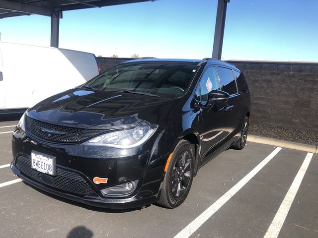 2020 Chrysler Pacifica Hybrid Limited