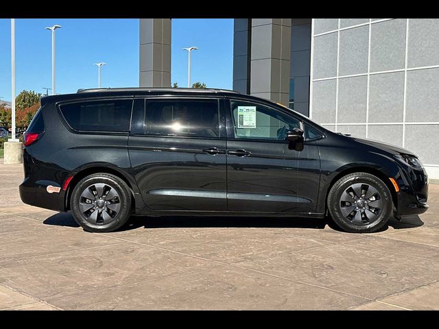 2020 Chrysler Pacifica Hybrid Limited