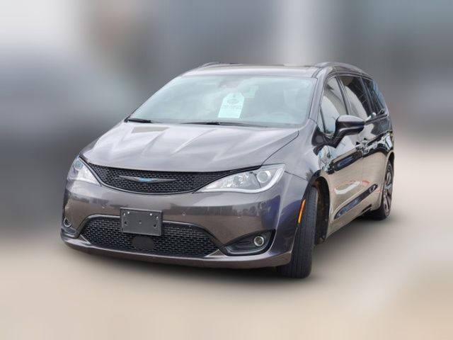 2020 Chrysler Pacifica Hybrid Limited