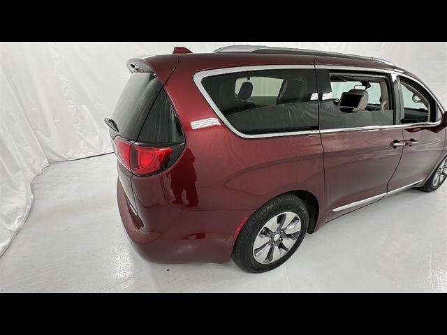 2020 Chrysler Pacifica Hybrid Limited