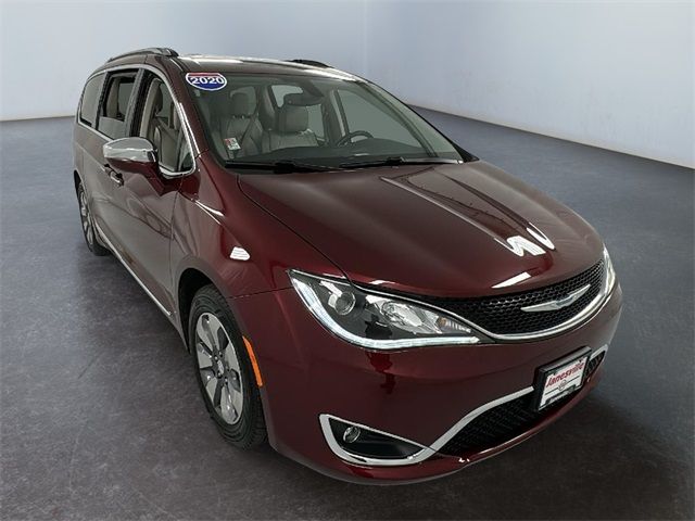 2020 Chrysler Pacifica Hybrid Limited