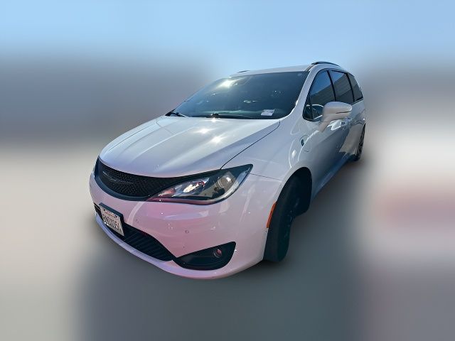 2020 Chrysler Pacifica Hybrid Limited