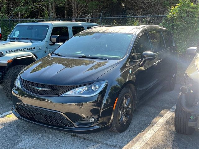 2020 Chrysler Pacifica Hybrid Limited