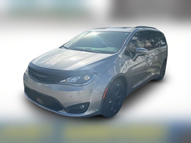 2020 Chrysler Pacifica Hybrid Red S