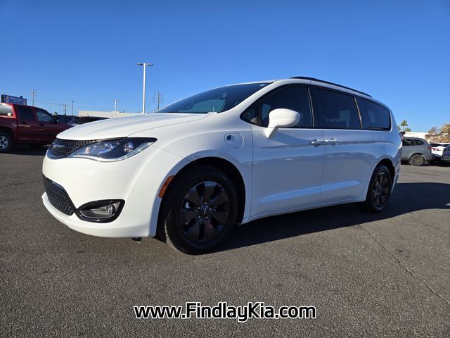 2020 Chrysler Pacifica Hybrid Touring L