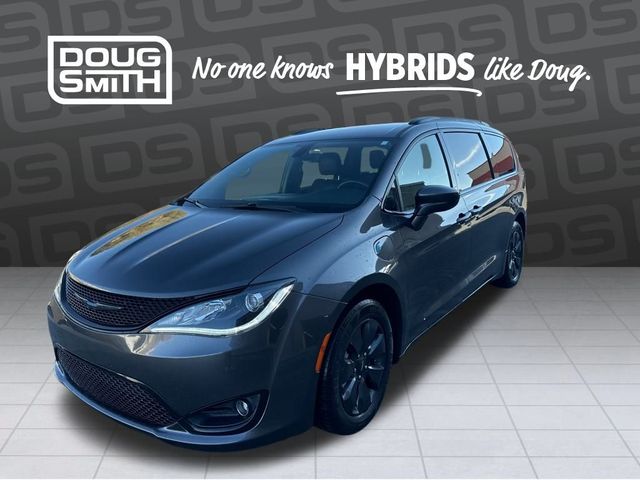 2020 Chrysler Pacifica Hybrid Touring L