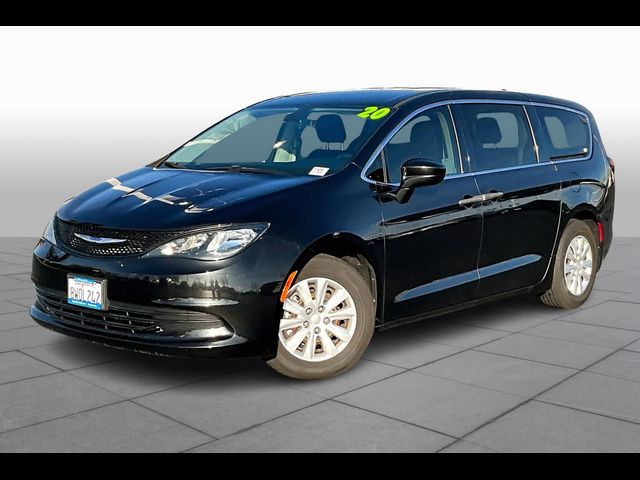 2020 Chrysler Voyager L