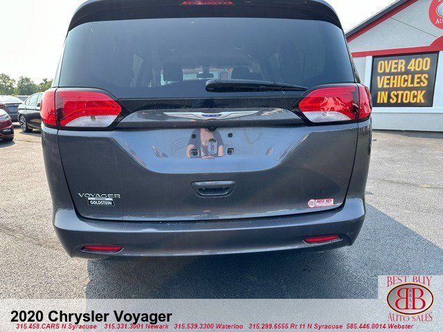 2020 Chrysler Voyager LX