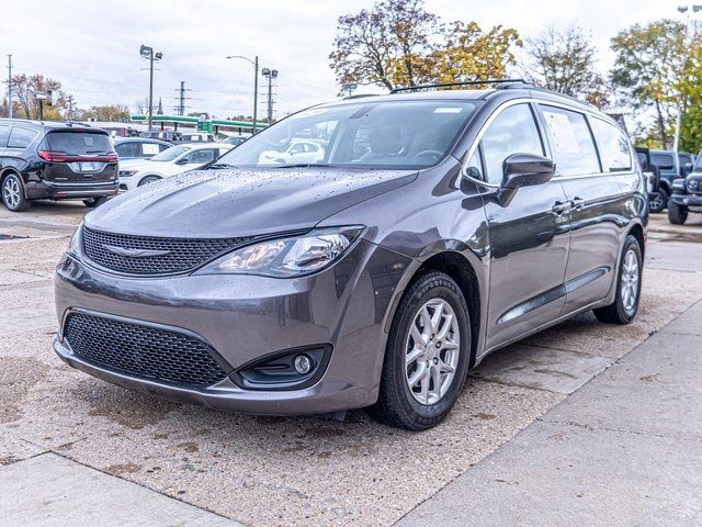 2020 Chrysler Voyager LXI