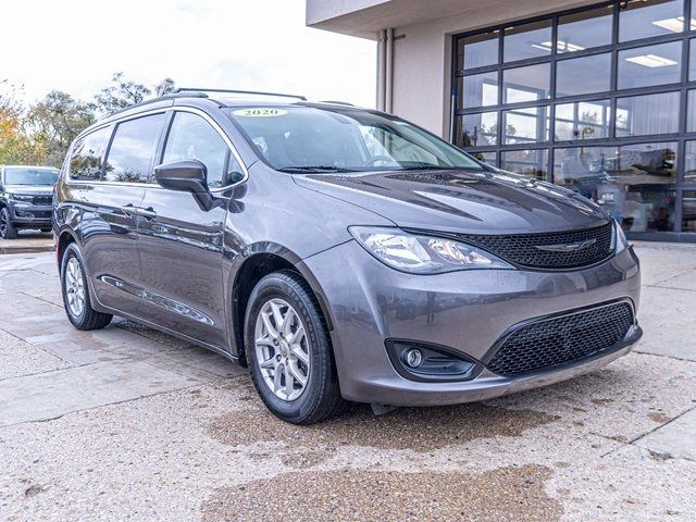 2020 Chrysler Voyager LXI