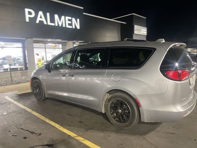 2020 Chrysler Voyager LXI