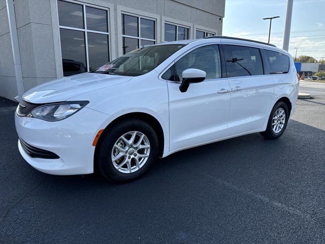 2020 Chrysler Voyager LXI