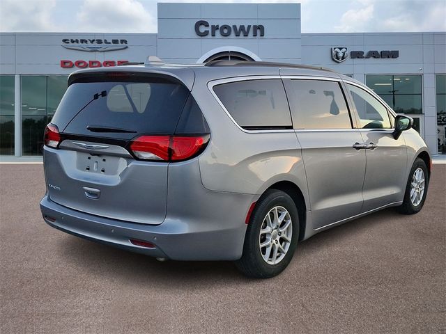 2020 Chrysler Voyager LXI