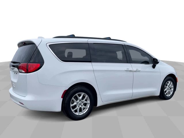 2020 Chrysler Voyager LXI