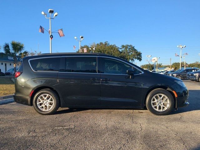 2020 Chrysler Voyager LXI