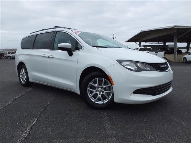 2020 Chrysler Voyager LXI