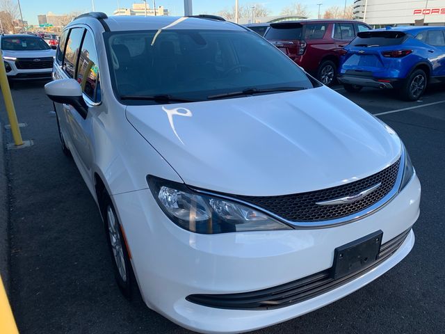 2020 Chrysler Voyager LXI