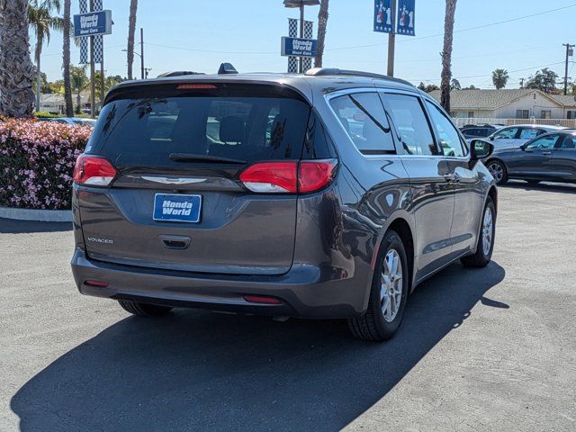 2020 Chrysler Voyager LXI