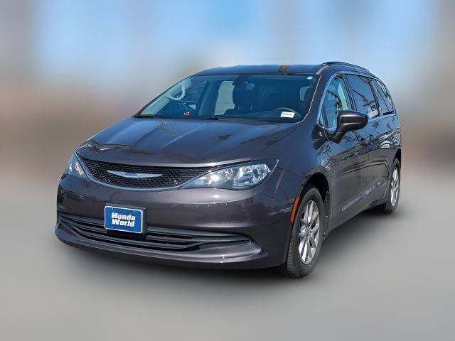 2020 Chrysler Voyager LXI