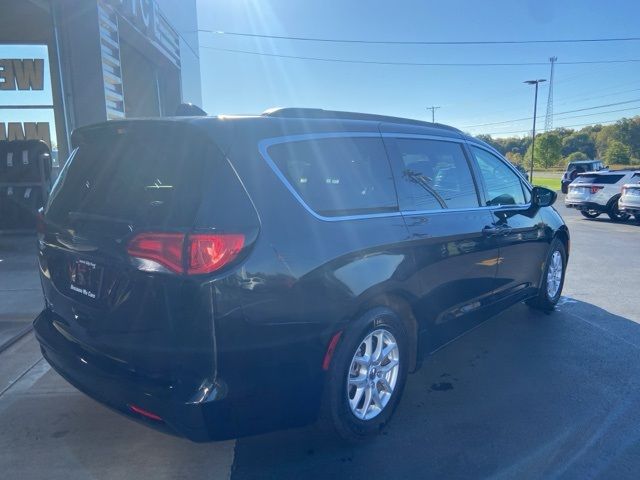 2020 Chrysler Voyager LXI