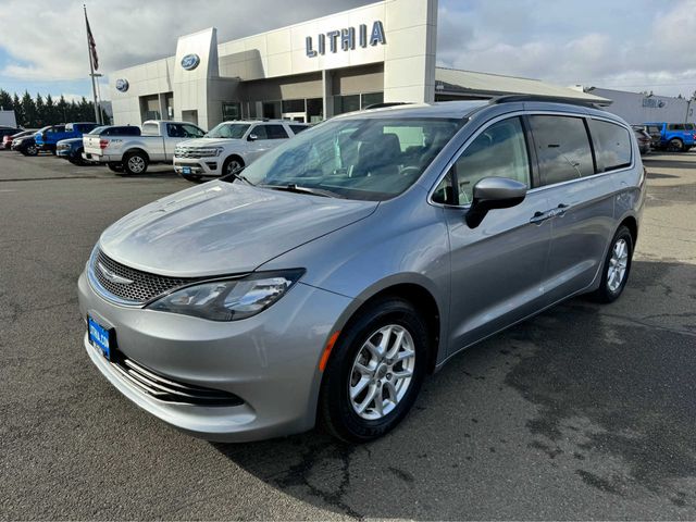 2020 Chrysler Voyager LXI