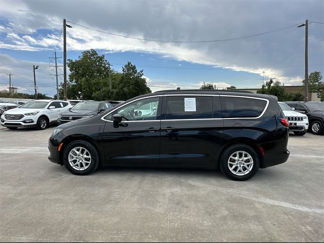 2020 Chrysler Voyager LXI