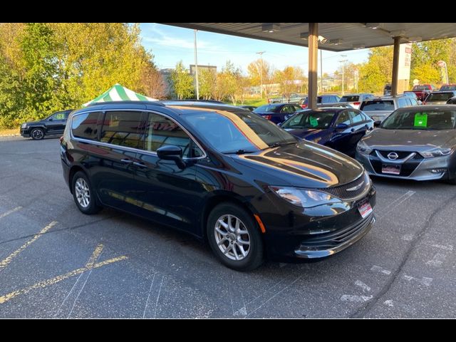 2020 Chrysler Voyager LXI