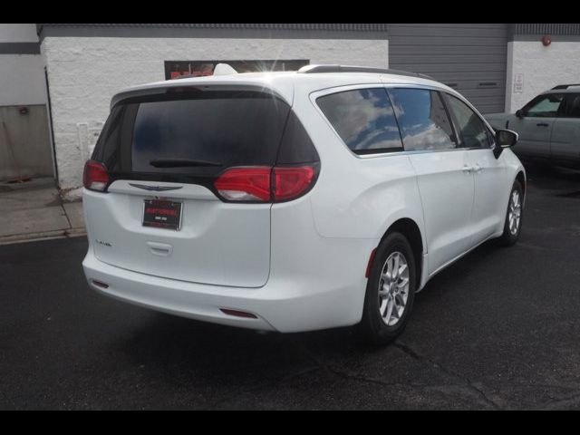 2020 Chrysler Voyager LXI