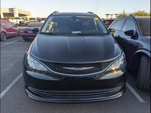 2020 Chrysler Voyager LXI