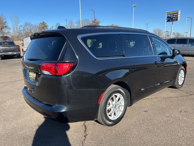 2020 Chrysler Voyager LXI