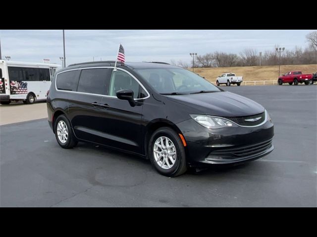 2020 Chrysler Voyager LXI