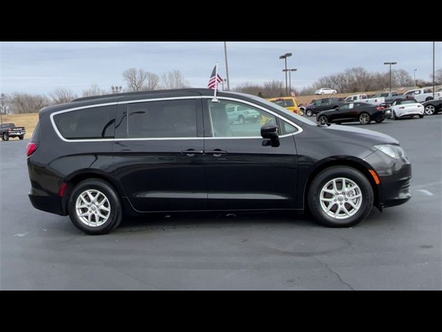 2020 Chrysler Voyager LXI