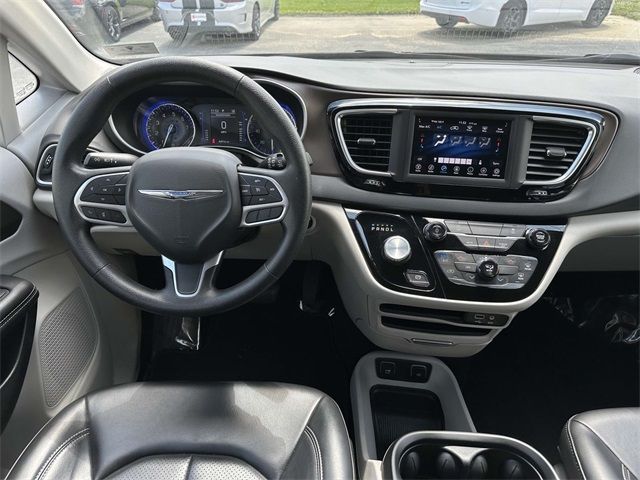 2020 Chrysler Voyager LXI