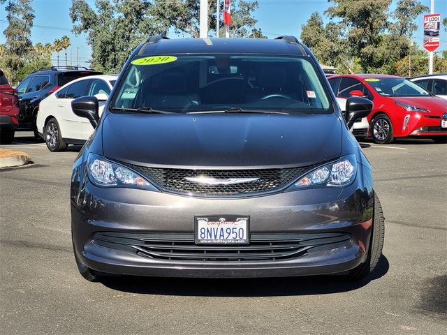 2020 Chrysler Voyager LXI