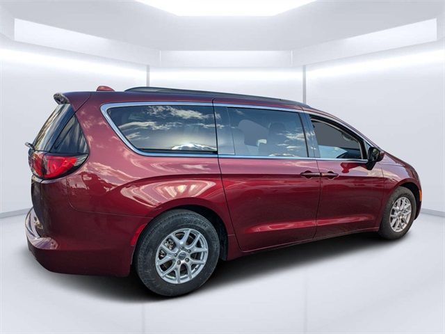 2020 Chrysler Voyager LXI