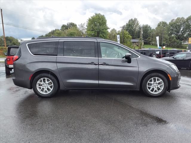 2020 Chrysler Voyager LXI