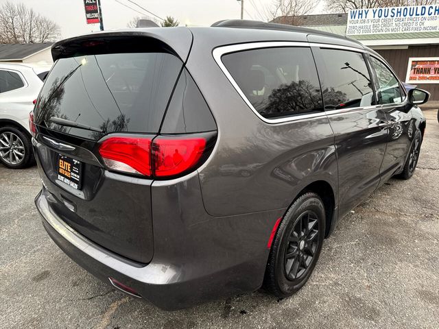 2020 Chrysler Voyager LXI