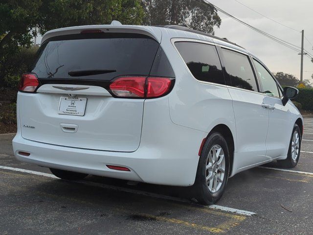 2020 Chrysler Voyager LXI