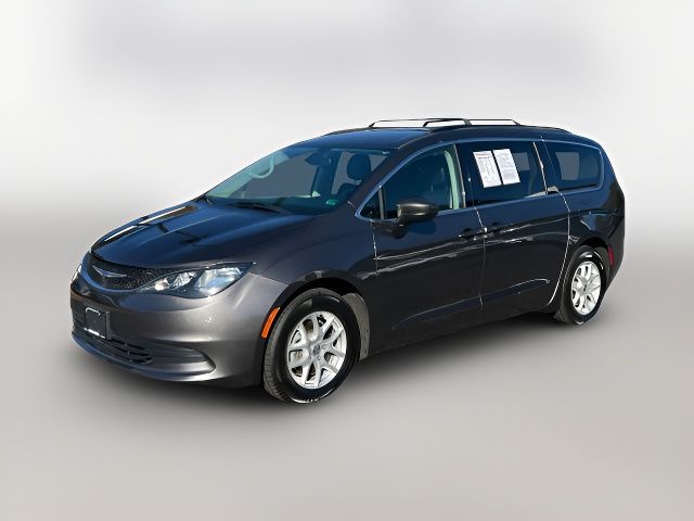 2020 Chrysler Voyager LXI