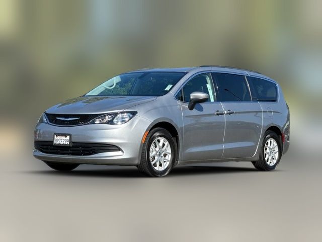 2020 Chrysler Voyager LXI