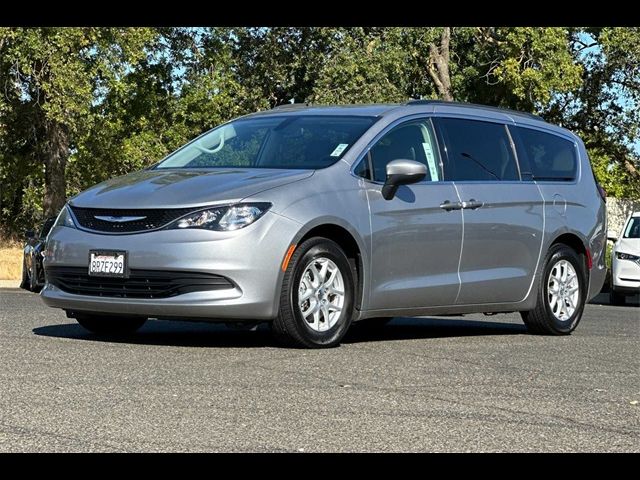 2020 Chrysler Voyager LXI