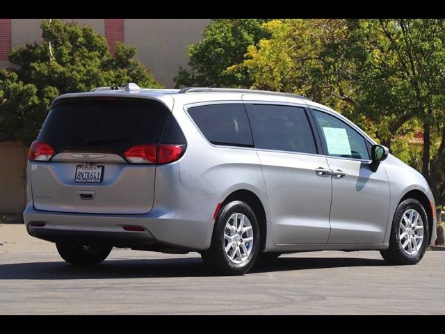 2020 Chrysler Voyager LXI