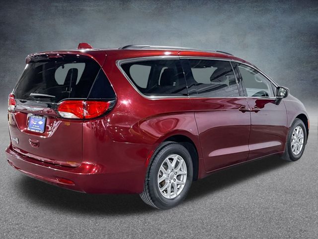 2020 Chrysler Voyager LXI