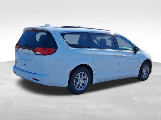 2020 Chrysler Voyager LXI