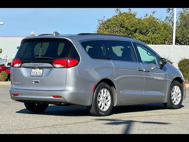 2020 Chrysler Voyager LXI