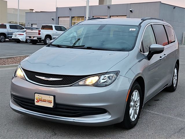 2020 Chrysler Voyager LXI