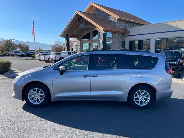 2020 Chrysler Voyager LXI